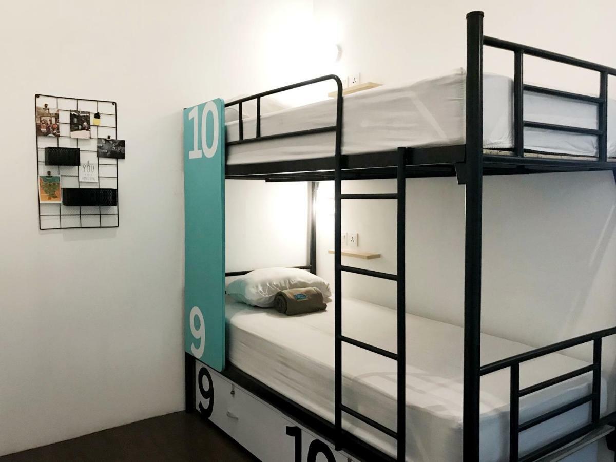 Teduh Hostel Kota Tua Jakarta Hostel ágyak fotó
